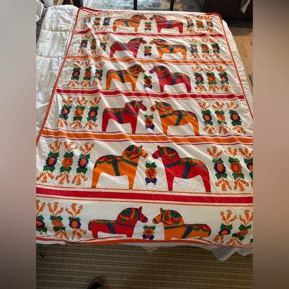 Finland Tablecloth - Picture 1 of 6